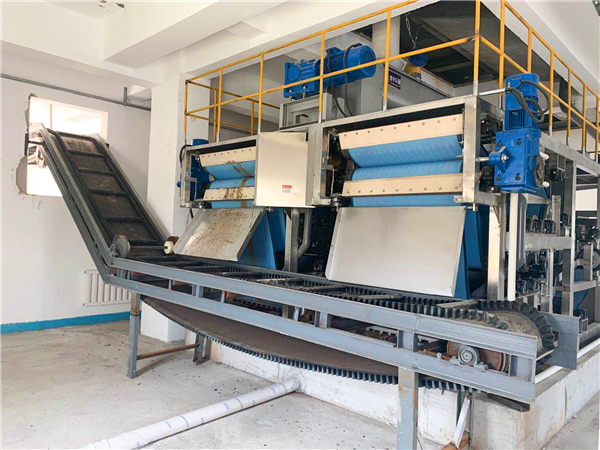 高壓帶式污泥深度脫水機