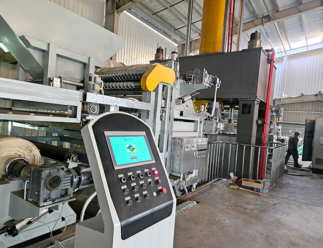 智能超高壓疊層脫水機(jī)