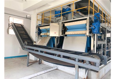 怎樣將污泥含水率降到60%以下？“污泥二次脫水設(shè)備”輕松搞定！